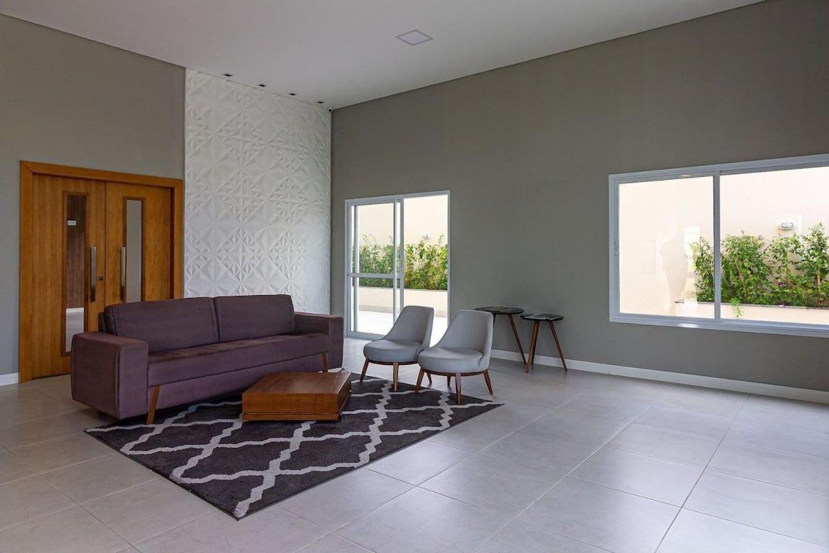 Ar, Wi-Fi, Piscina, Confortavel E Muito Bem Localizado Apartment เซาโจเซดอสกัมปอส ภายนอก รูปภาพ